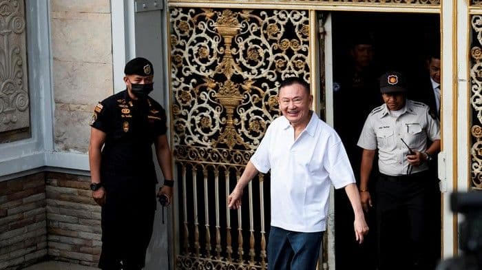 Thaksin Shinawatra Bebas Bersyarat, Disambut Ratusan Pendukung di Bangkok