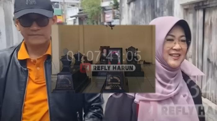 Dokter Tifa dan Roy Suryo Jadi Tersangka Perusak Makam Ibunda Jokowi